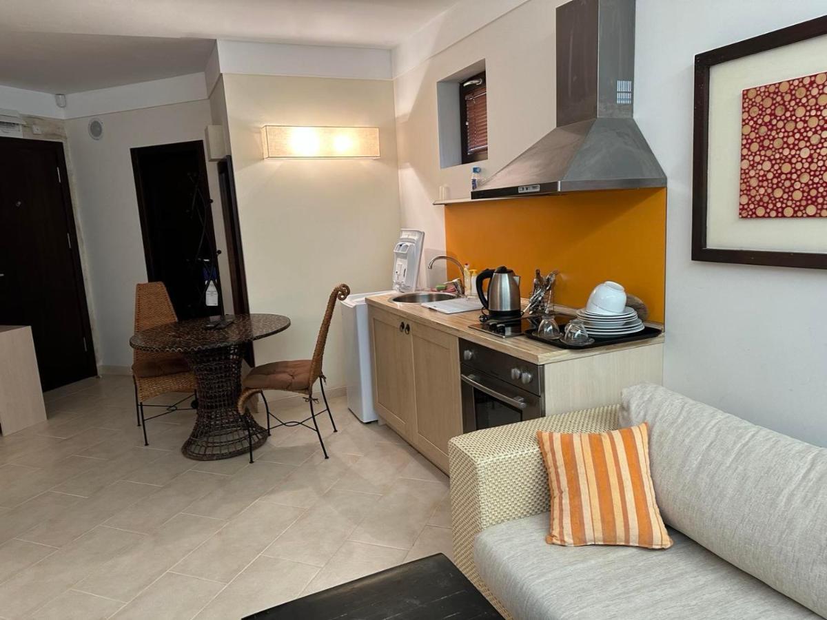 Aparthotel Oazis Vip Club Sluneční pobřeží Exteriér fotografie